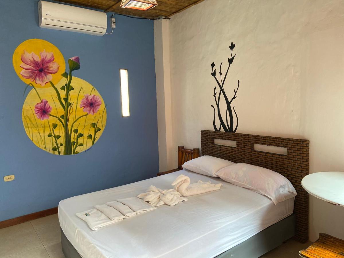 Hotel Karukera Montanita Bagian luar foto